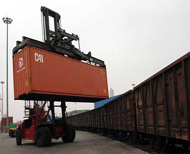 上海到印度-面包車開頂箱海運