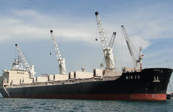 散貨船在夜間航行時那些問題不容忽視？