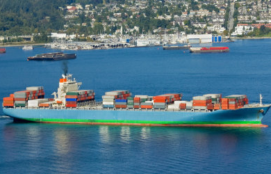 從總體上，干貨船船員薪資持續(xù)保持增漲趨勢，而化工品船船員薪資持續(xù)下跌