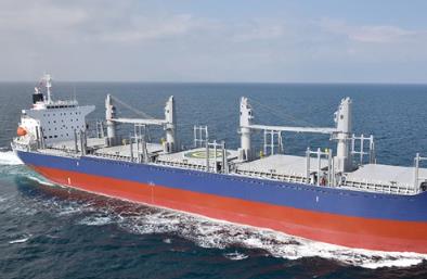 散貨船的運輸在現(xiàn)代全球化經(jīng)濟中發(fā)揮著不可替代的作用