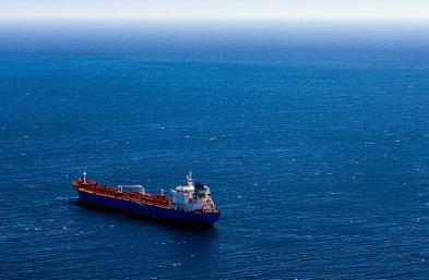 國內散貨船在國家貿易和經(jīng)濟發(fā)展中的作用是什么？