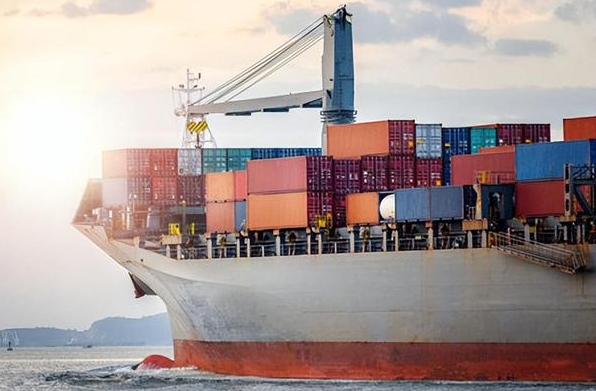 隨著全球貿(mào)易的不斷發(fā)展，散雜貨船海運(yùn)行業(yè)也呈現(xiàn)出快速增長(zhǎng)的態(tài)勢(shì)