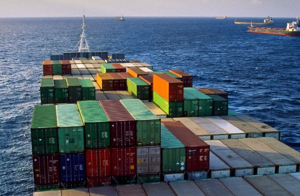 在上海這樣的海港城市，散貨船運(yùn)輸具有十分重要的價(jià)值