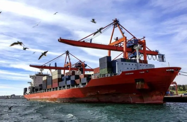 散貨物流都以其獨特的方式，將這些看似無關(guān)的物品緊密地連接在一起