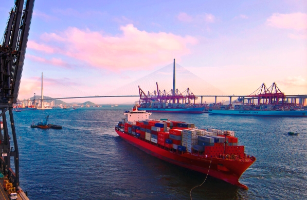 巴基斯坦散貨船作為海上絲綢之路的鋼鐵使者，承載著貨物與希望