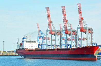 散貨船運(yùn)價(jià)是經(jīng)濟(jì)風(fēng)向標(biāo)，引領(lǐng)著市場參與者對未來的預(yù)判與決策