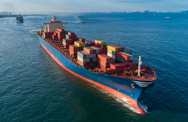 國內(nèi)散貨船作為運輸體系中重要的一環(huán)，為貿(mào)發(fā)展提供了重要保障