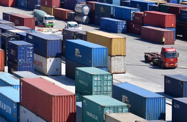 散貨船國際物流作為國際貿(mào)易的基石，其重要性不言而喻